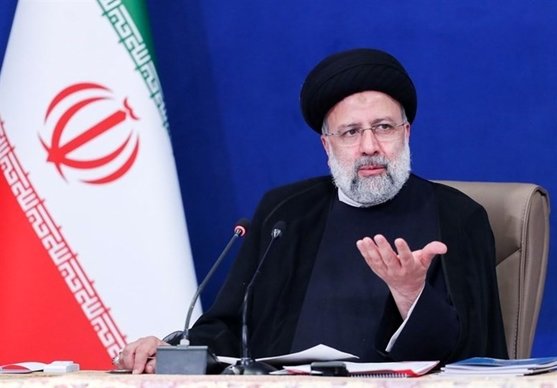 ‌رئیسی: اجازه نمی‌دهیم حقی از کارگران در هیچ نقطه‌ای از کشور ضایع شود / همه باید برای آبادانی کشور تلاش مضاعف کنیم