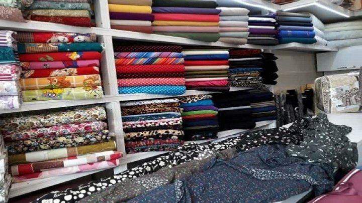 پارچه‌های گران بدون مشتری و مغازه‌های خالی