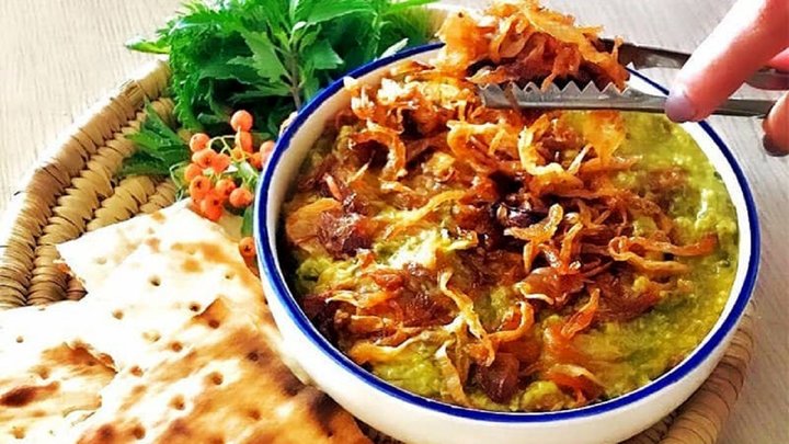 طزر تهیه آش سبزی شیراز + فیلم