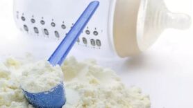 تحویل زاده: مواد اولیه شیرخشک همچنان در گمرکات مانده است