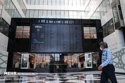 افت ۴ هزار واحدی بورس/ شاخص به ۱ میلیون و ۴۴۵ هزار واحد رسید