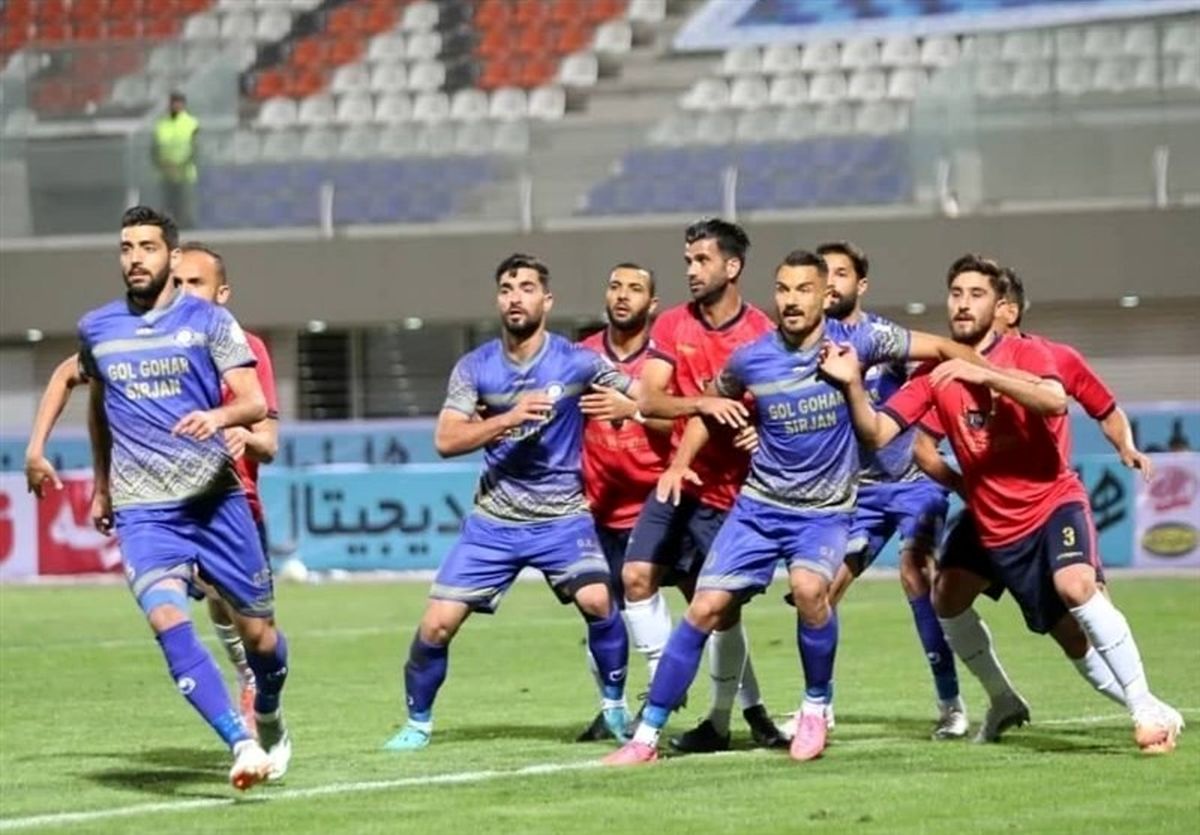 سرپرست گلگهر: رفتارهای الهامی در شأن لیگ برتر نبود، او تمرکز تیم ما را به هم زد