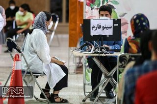 ۵۰ درصد جمعیت استان واکسینه شدند/آمار پایین واکسیناسیون در برخی شهرستان‌ها