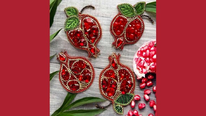 آموزش گل سینه جواهر دوزی + فیلم