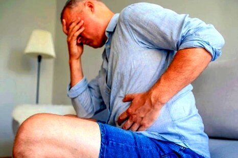 علل ، علائم و راههای درمان خانگی زخم معده