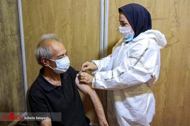 تفاوت دز سوم و دز یادآور واکسن چیست؟