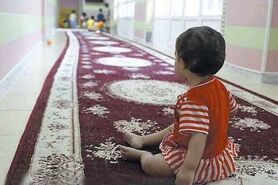۱۷۱۲ متقاضی در انتظار گرفتن فرزندخوانده