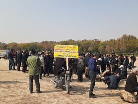 آب از اصفهان به بیراهه‌ می‌رود/ کشاورزان راهی جز اعتراض ندارند