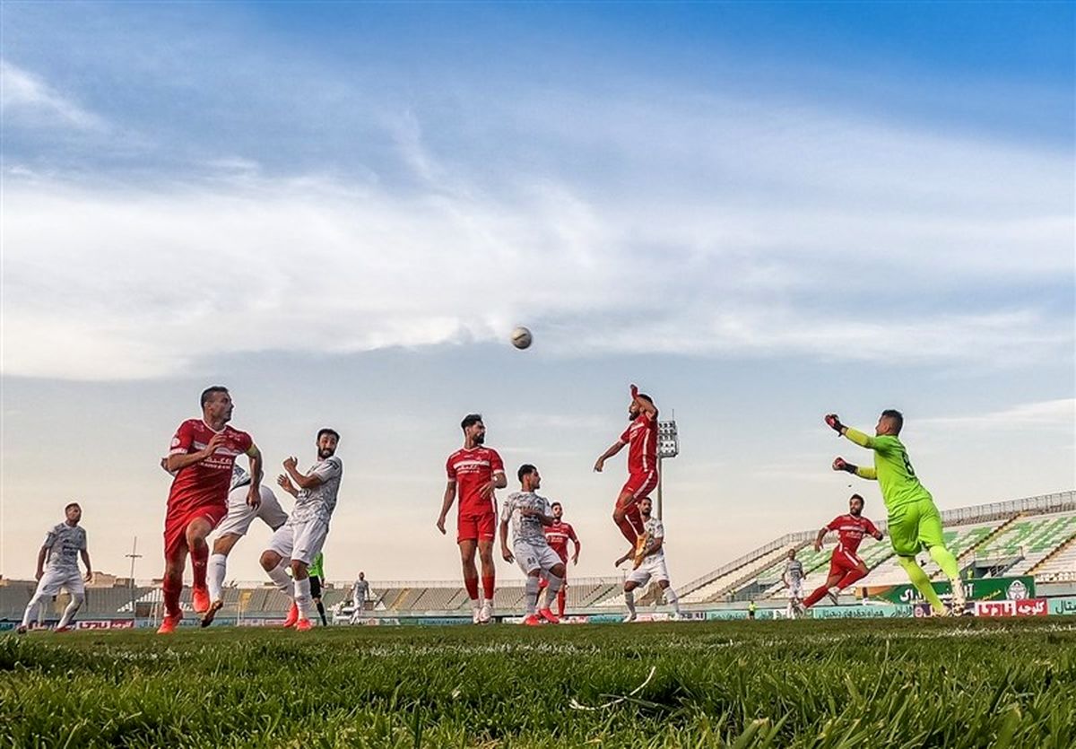 جریمه نقدی پرسپولیس، آلومینیوم اراک و ۳ سرمربی لیگ برتری