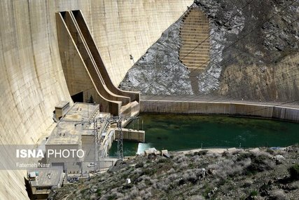 پنجشنبه زاینده رود به اصفهان می‌رسد