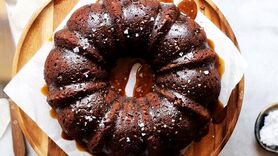 طرز تهیه کیک خرما + فیلم