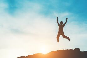 10 روش علمی برای رسیدن به شادی بیشتر در زندگی!