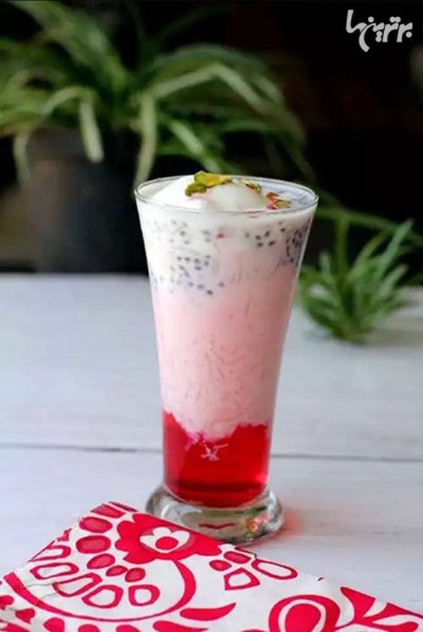 طرز تهیه دو دسر با ژله