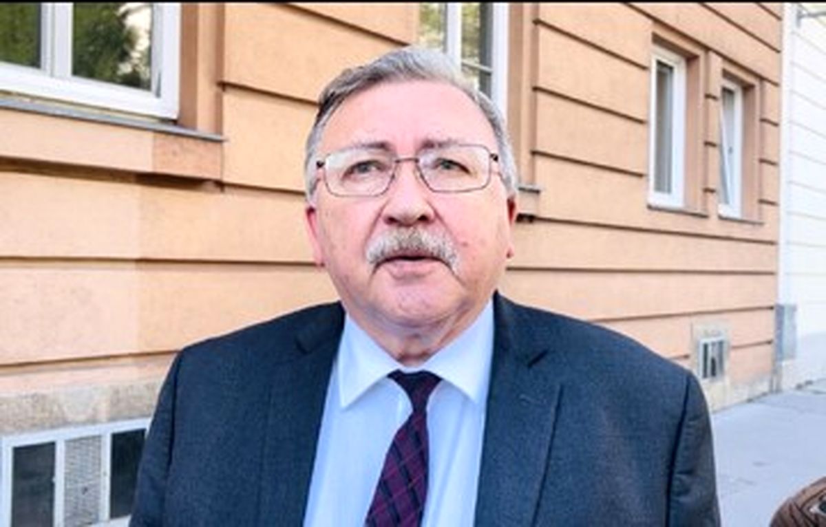 اولیانوف: دخالت آمریکا در امور داخلی ونزوئلا هم شکست خورد