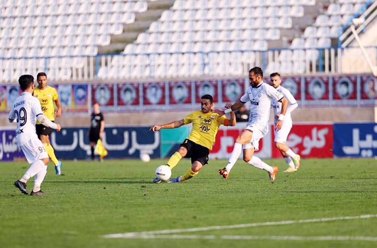 جنگ‌وگریز اصفهانی ها  در نقش‌جهان و اراک