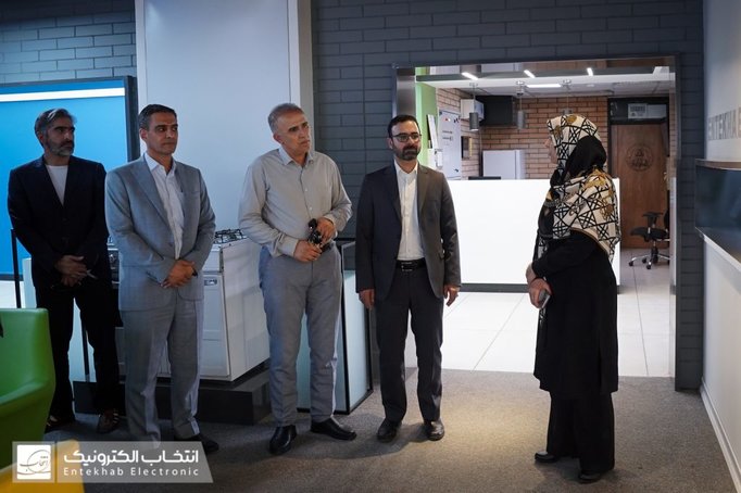 تقدیر از گروه صنعتی انتخاب الکترونیک در حوزه بهره‌وری انرژی و مصرف بهینه برق