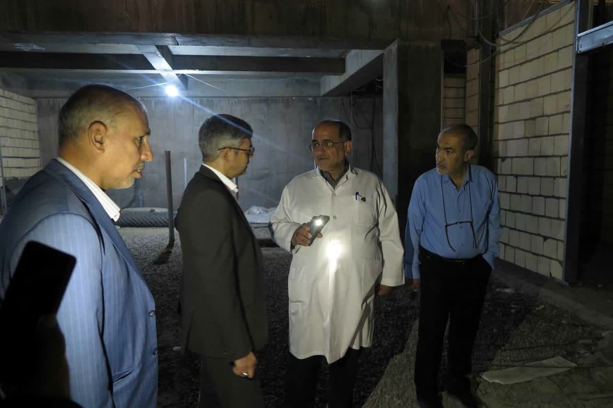 بازدید مدیر کل دیوان محاسبات استان اصفهان از پیشرفت پروژه ساختمان منصوری