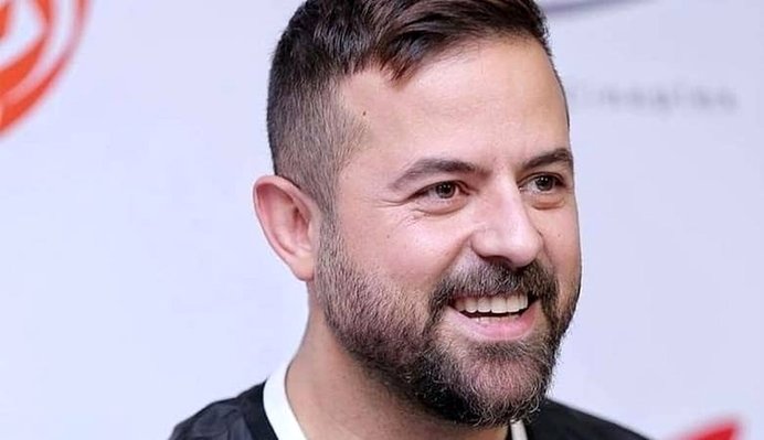 بازیگران روی صندلی کارگردانی