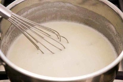 دستور تهیه نان سیب زمینی خانگی