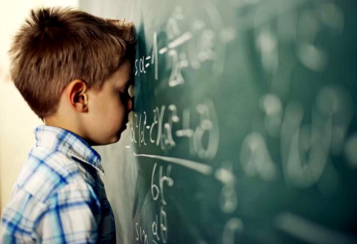 دانش آموزان اصفهان سنگ زیر آسیاب کلاس‌های بدون معلم