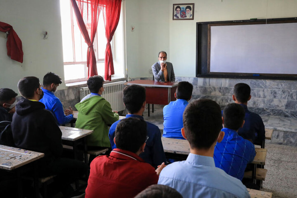 مذاکره سمپاد برای تصمیم‌گیری مجدد دیوان عدالت اداری/پای موسسات تست‌زنی در میان است