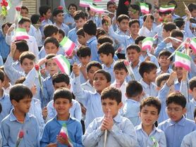 اهمیت آموزش سرمایه اجتماعی به دانش آموزان