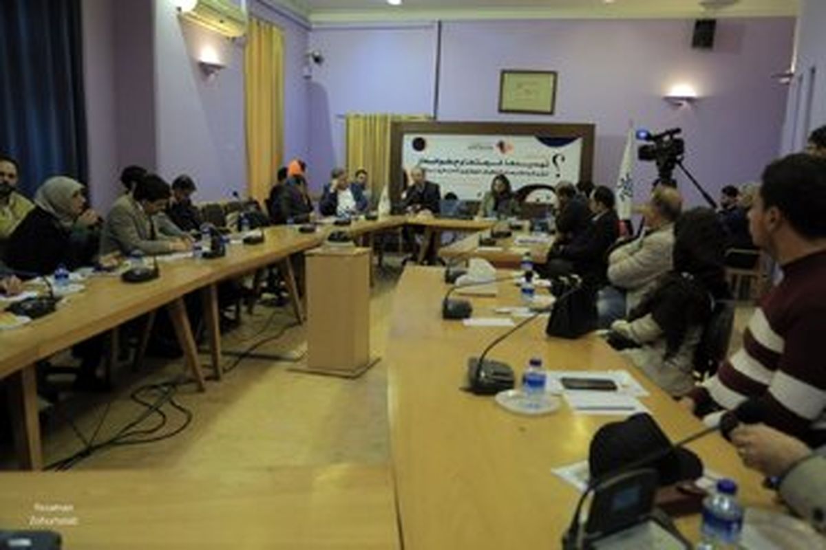 برگزاری هم‌اندیشی انجمن صنفی وی‌اودی / شتابِ قانون‌گریزِ دیجیتال و تلاش برای انتظام‌بخشی به پلتفرم‌ها