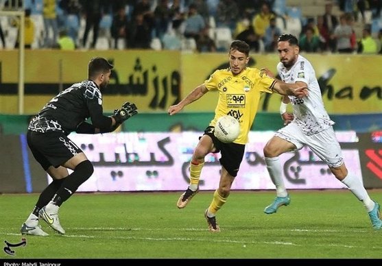 سپاهان همچنان در جستجوی صدرنشینی