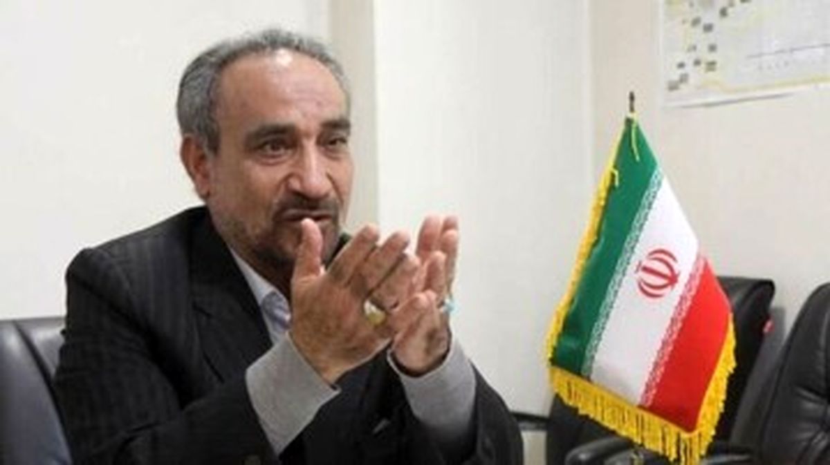 حمایت اصلاح طلبان از روحانی در انتخابات خبرگان /خباز به پایداری ها: شرمنده نیستید که با استفاده از امکانات دولتی برای ردصلاحیت روحانی تلاش می کنید؟