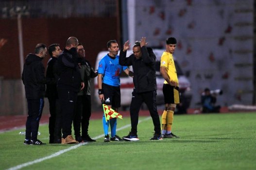 ضربه فنی سپاهان با تصمیم‌های شبانه