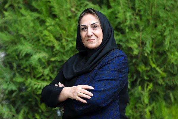 شاعر کودک مسئولیت سنگینی دارد