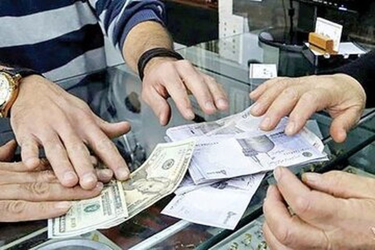 ایرانیها چقدر دلار در خانه دارند؟