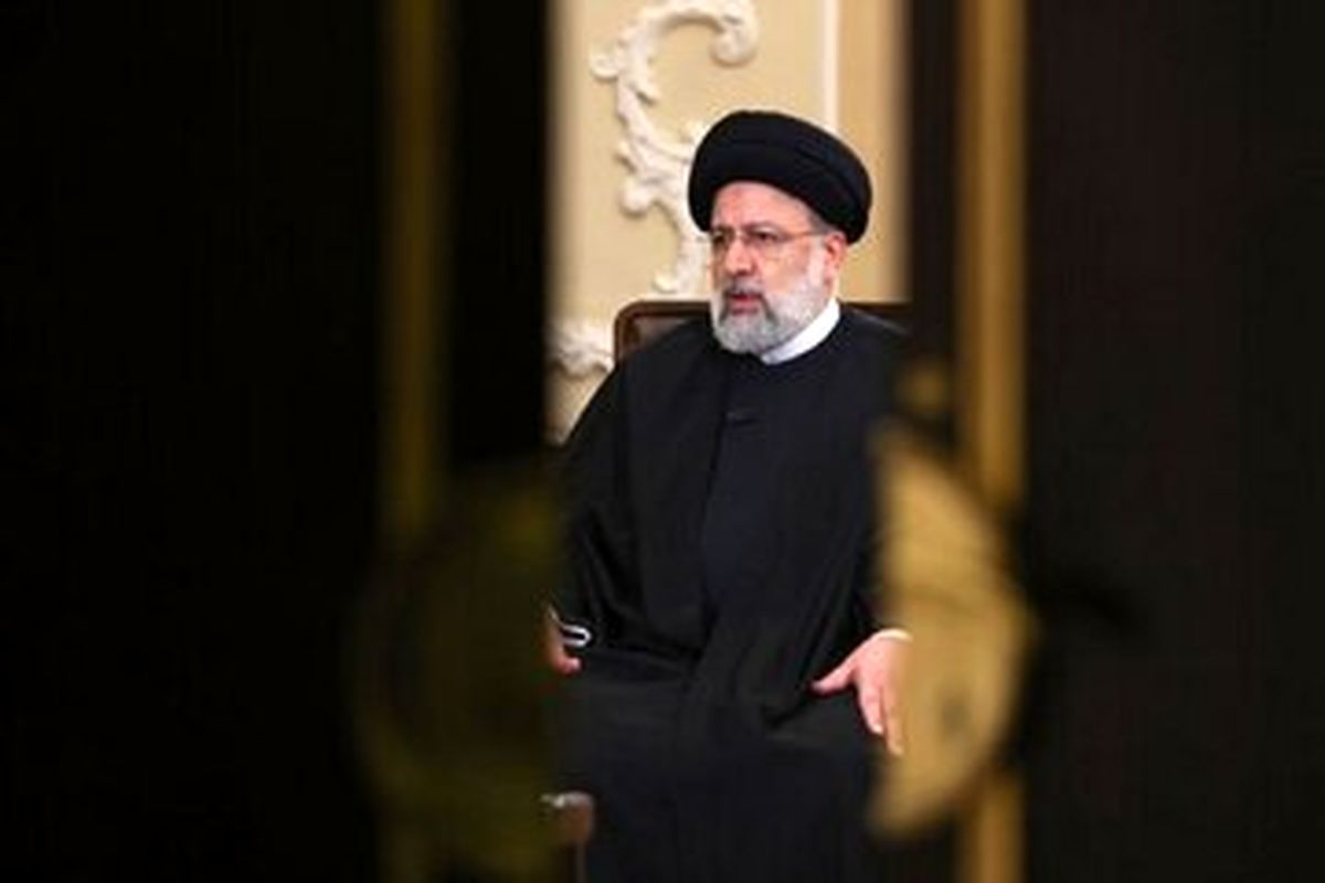 واکنش طنزگونه به حذف رقبای رئیسی در انتخابات خبرگان /واقعا یک فقیه در خراسان جنوبی نبود رقیب رئیسی شود؟ /اگر آرای باطله بیشتر شود چه؟