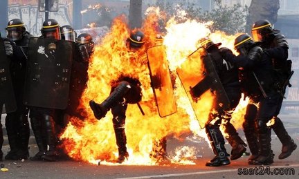 عکس های خبری روز جهان (12 اردیبهشت)