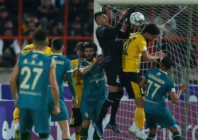 نبرد سپاهان با شمس آذر؛ جدالی از جنس انتقام