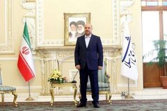 قالیباف انصراف می دهد؟ /توئیت جنجالی داوری و واکنش مشاور رئیس مجلس