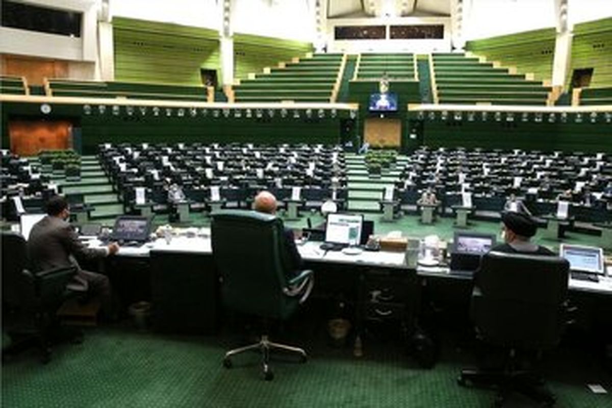 نتایج یک نظرسنجی درباره کرسی ریاست مجلس دوازدهم/ رقابت دو سرلیست انتخاباتی در صدر/ نبویان چندم شد؟