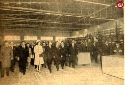 این خودرو متفاوت، به فرح پهلوی هدیه داده شد +عکس