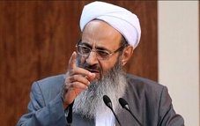 انتقاد از مولوی عبدالحمید: او آشکارا از تروریستها حمایت می کند