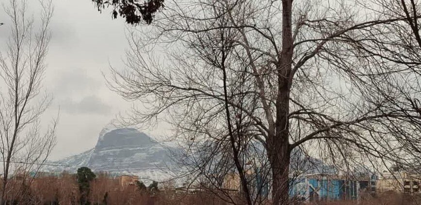 عروسی بر بالای شهر