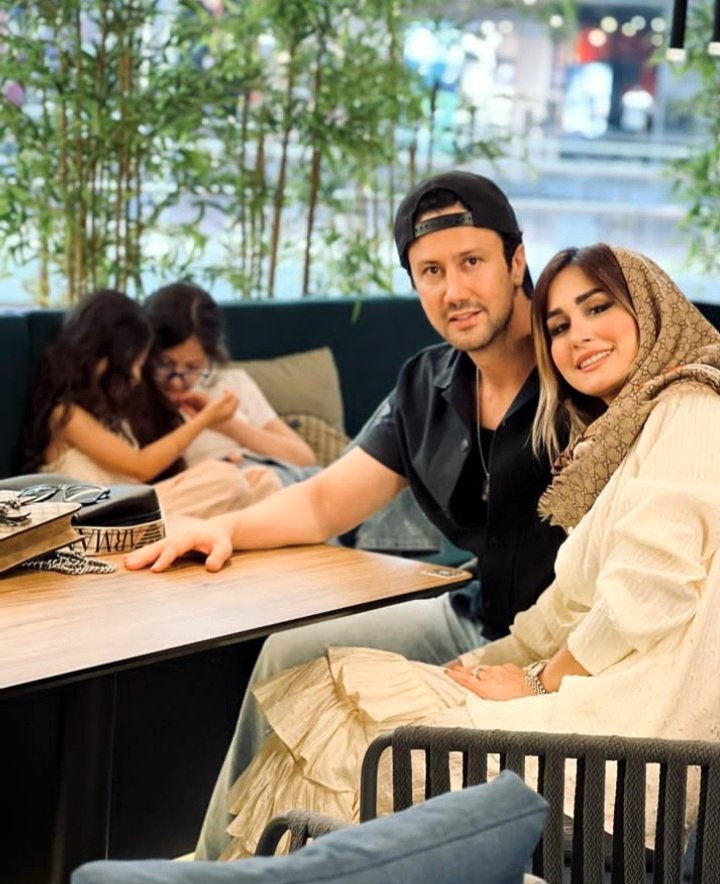 بیوگرافی شاهرخ استخری و همسرش از بازیگری تا شهرت با عکس های خانوادگی