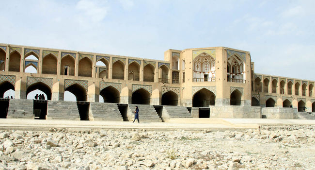 شکسته‌شدن سد آلودگی شدید در اصفهان! سامانه ناپایدار جوی، هوا را نجات داد
