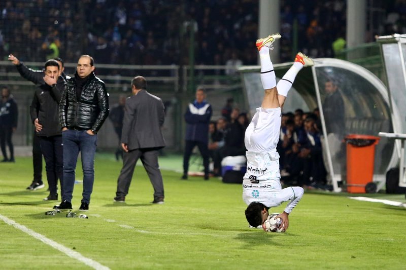 بازگشت دوباره ذوب آهن به اوت دستی