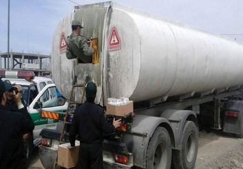شکست بزرگ مافیای سوخت: کشف ۲ میلیون و ۱۱۲ هزار لیتر فرآورده نفتی قاچاق در اصفهان