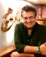  بیوگرافی سام نوری؛ از کودکی تا شهرت در سینما و تلویزیون