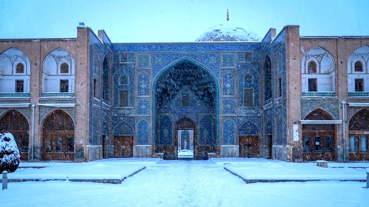 تعطیلی مدارس و دانشگاه های اصفهان؛ آموزش غیرحضوری شد