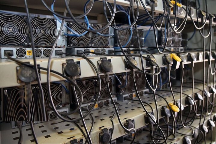 استخراج غیرمجاز رمز ارز، معادل مصرف برق ۲۰ واحد صنعتی