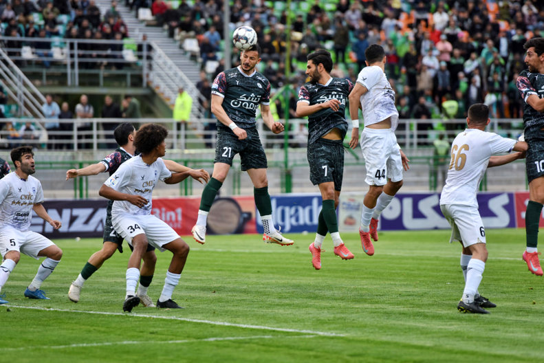 ذوب آهن سازگار با تساوی های پرتعداد