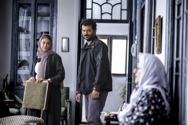 فیلم سینمایی عزیز با بازی آزاده صمدی و روزبه حصاری