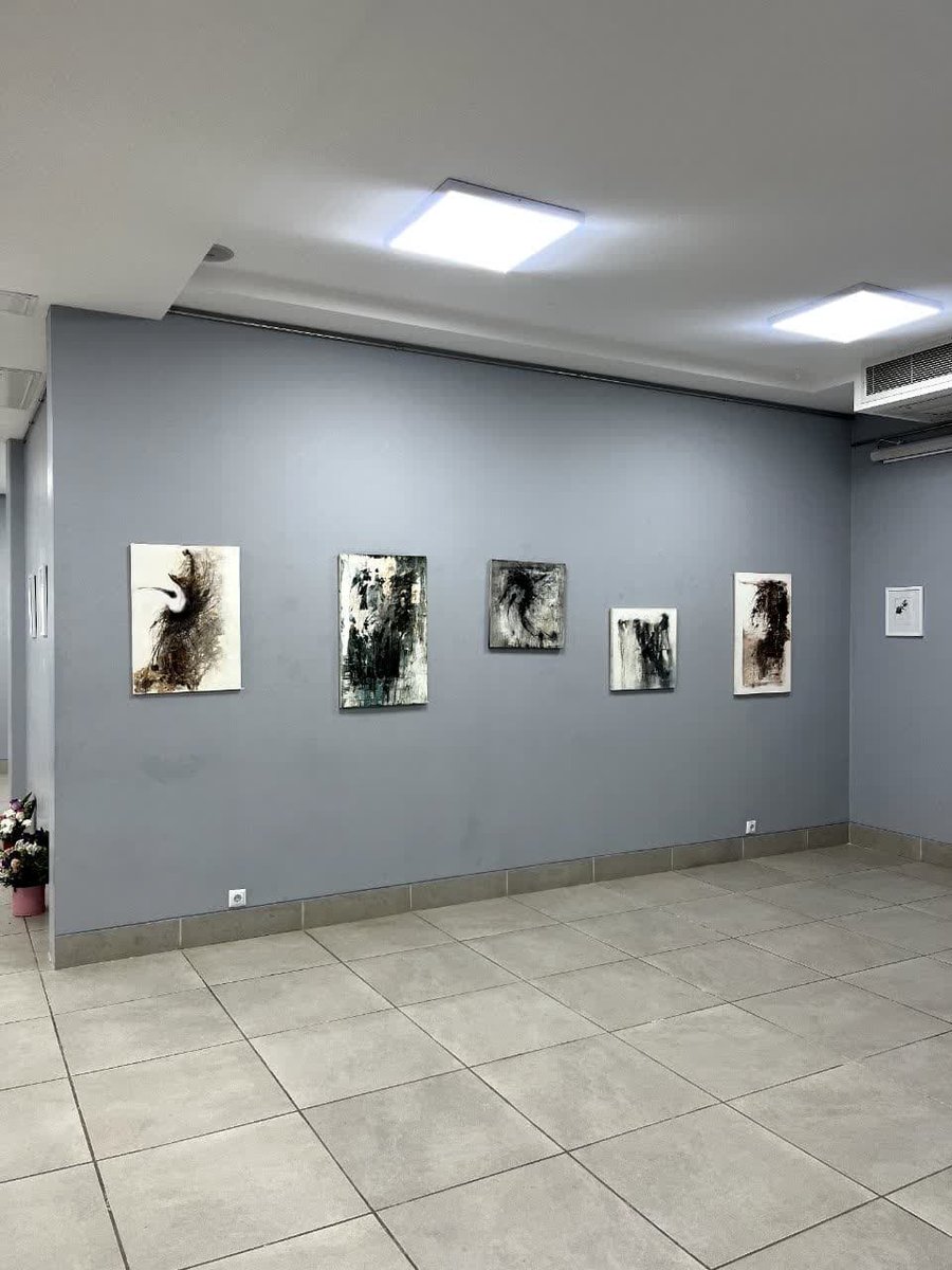 یک میم، یک دنیا حرف 